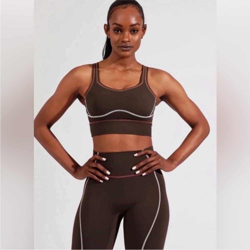 Buff Bunny Transcend Sport Bra Dark Brown